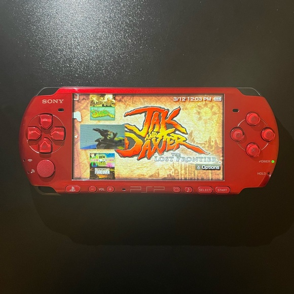 Sony PSP - Picture 4 of 12